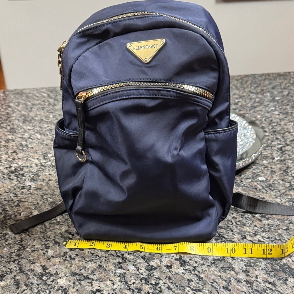 Ellen Tracy Navy Nylon Backpack with Gold Hardware EUC - Picture 13 of 17